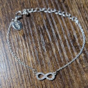 💜2/$20💜 Delicate Infinity Bracelet, Cubic Zirconia Adjustable